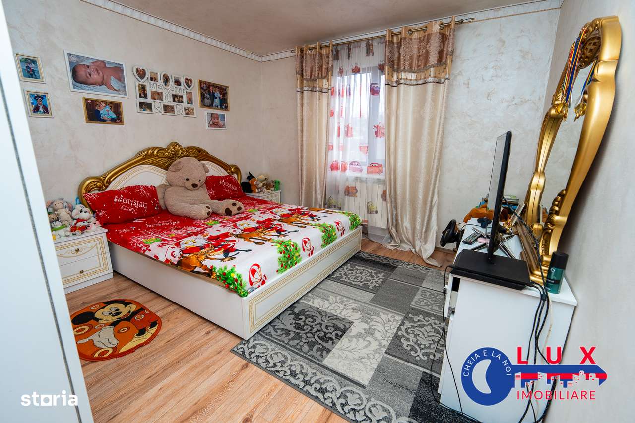 ID 6746 EXCLUSIVITATE - Vilă P+1+pod - Strada Miron Costin-18