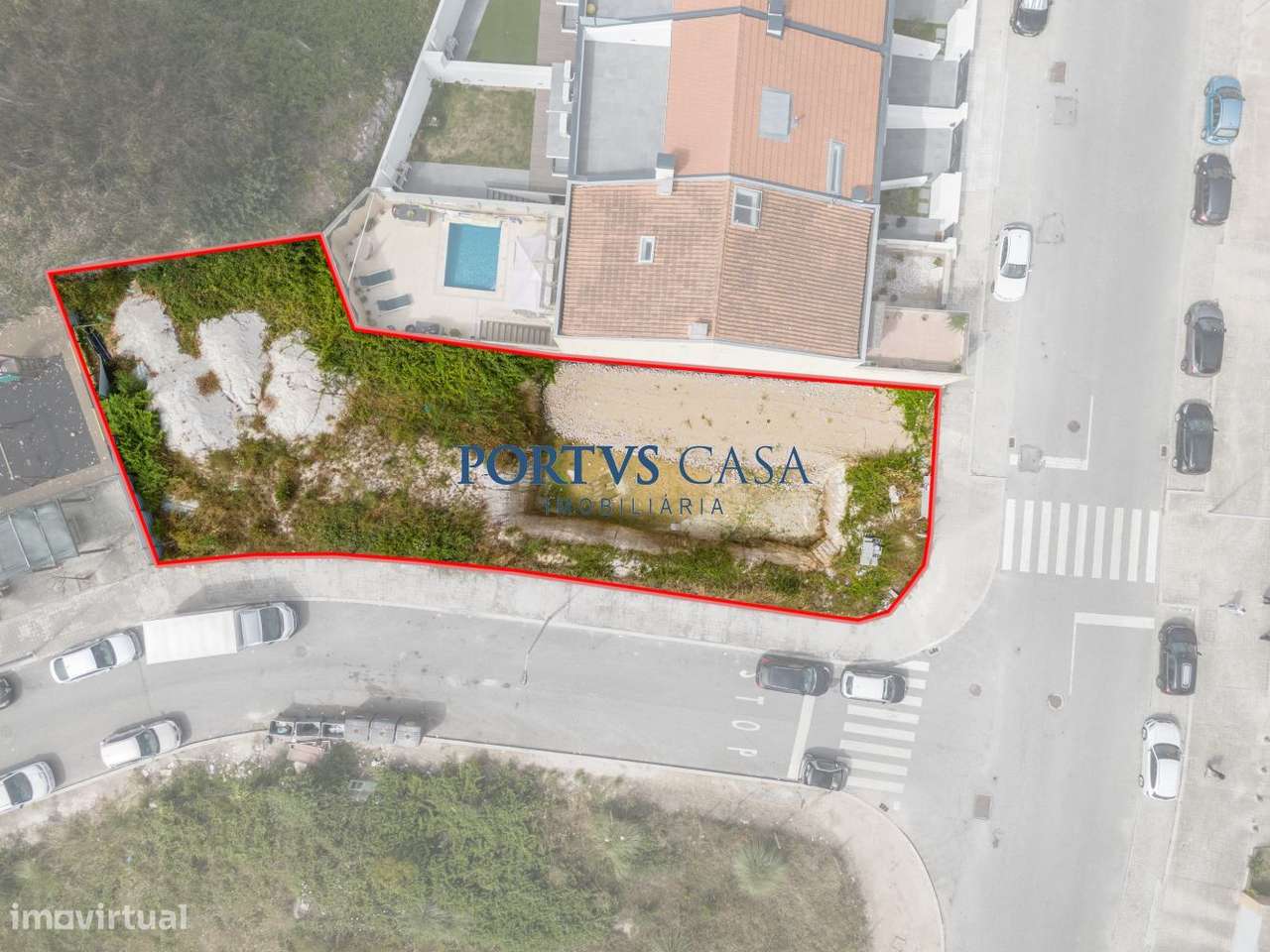 Terreno de Gaveto || Moradia Unifamiliar || Custóias-3