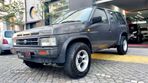 Nissan Terrano I 2.7 SLX Longo - 5