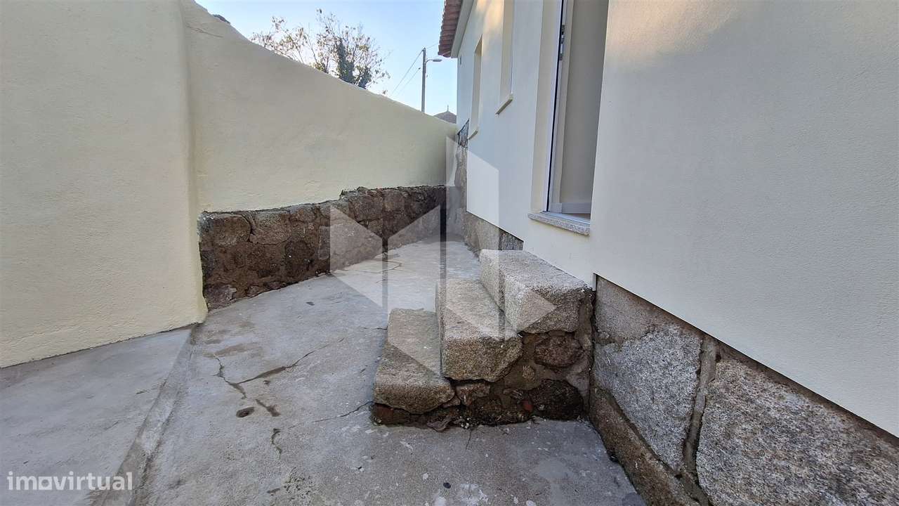 Moradia Isolada T2 Venda em Tonda,Tondela-17