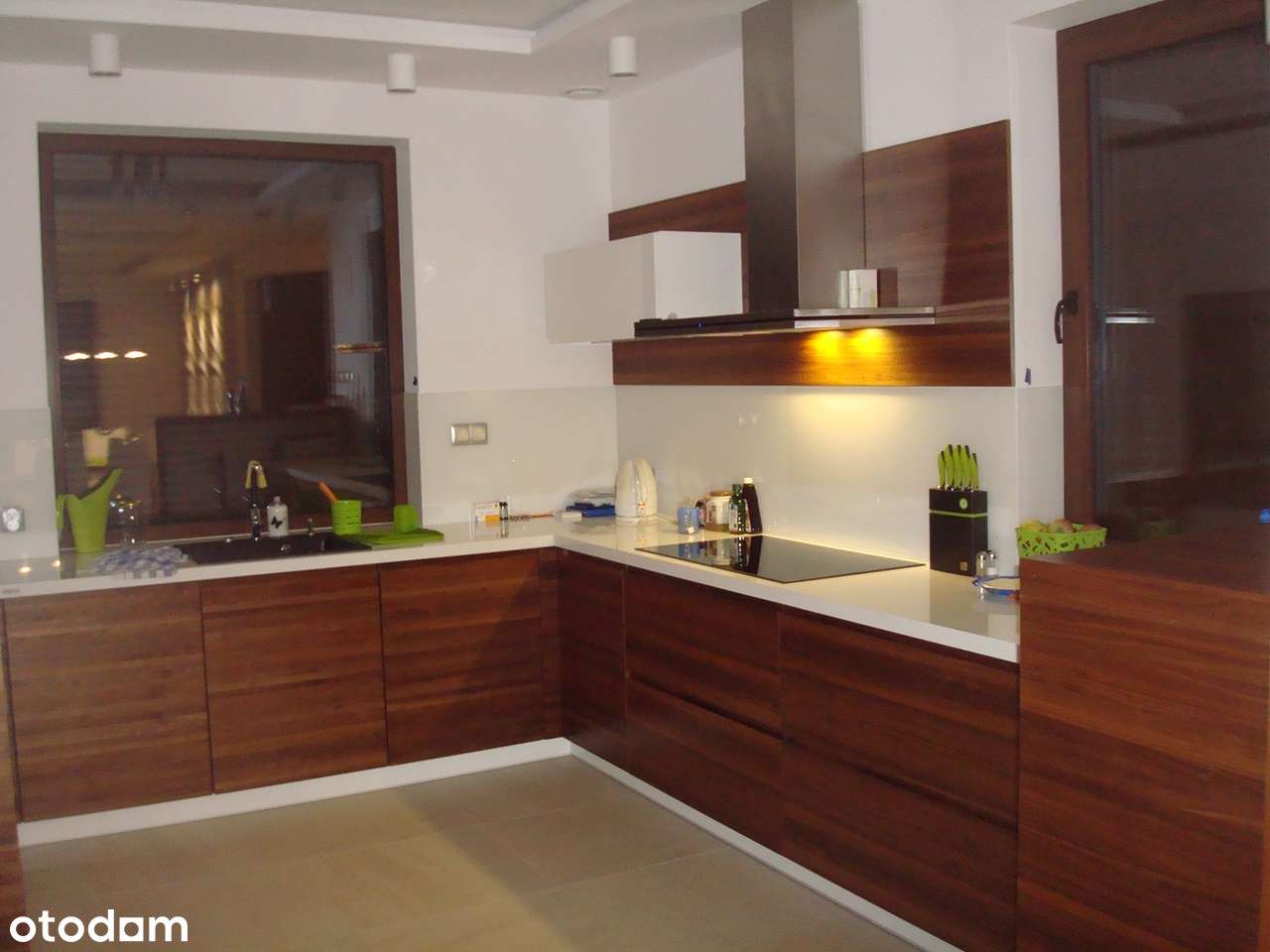 Energooszczędny i komfortowy dom z garażem i ogrodem, Ziemnice - Pełny obrazek: 5/20