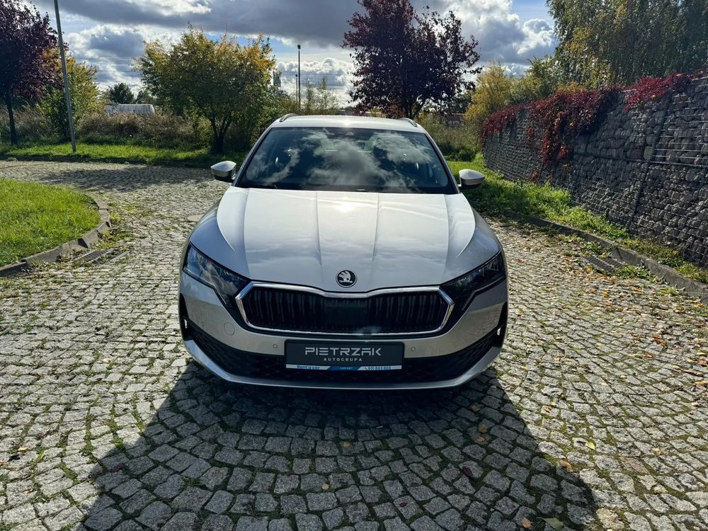Skoda Octavia Salon Polska FV23%