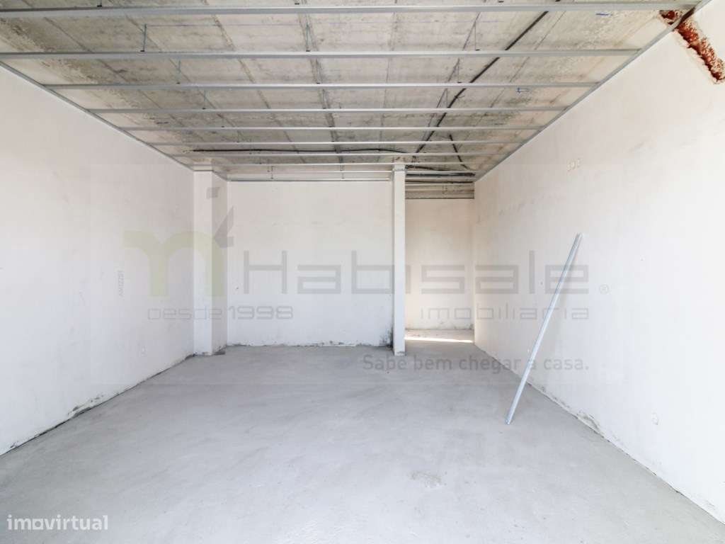 Apartamento T3 com boas áreas e garagem | Paradela, Santo António d...-19