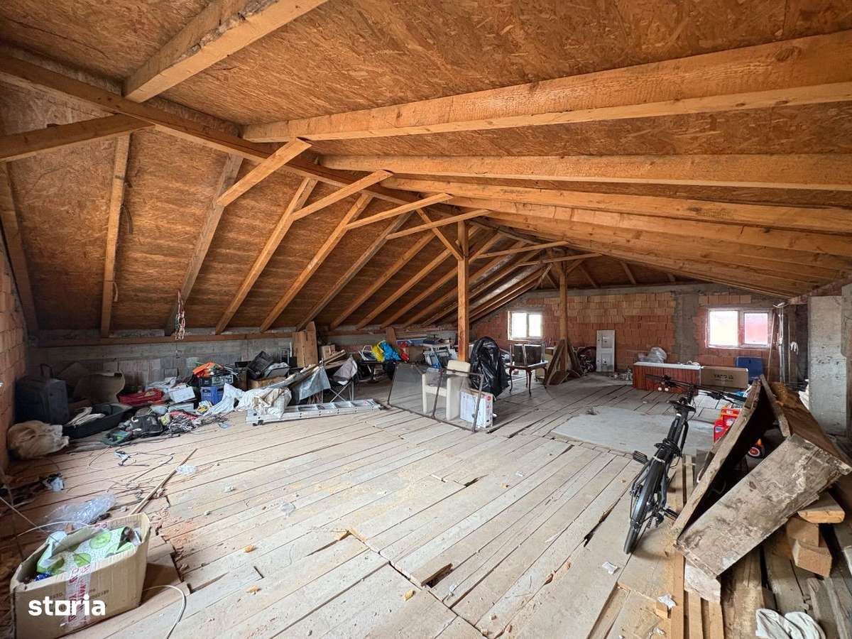 Casă de vânzare/Spațiu comercial pe colț ( str cocorilor ) - Imagine principală: 5/6