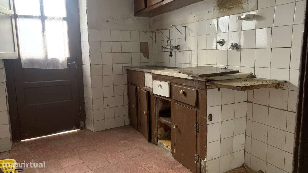 Moradia para remodelar-Centro Alverca - Grande imagem: 3/10