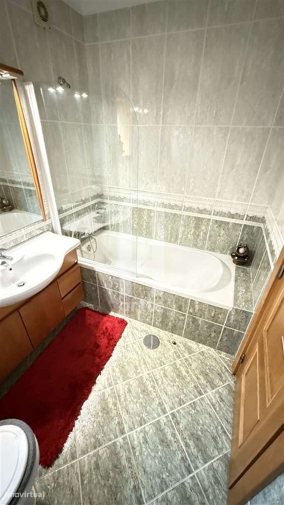 Apartamento T4 de luxo em Oliveira de Azemeis-12