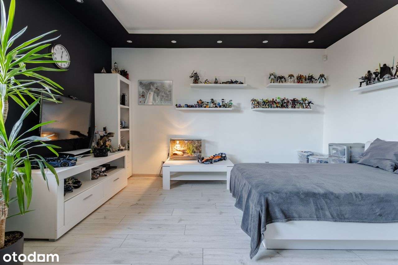 Duży dom z ogromnym ogrodem w pięknej okolicy-12