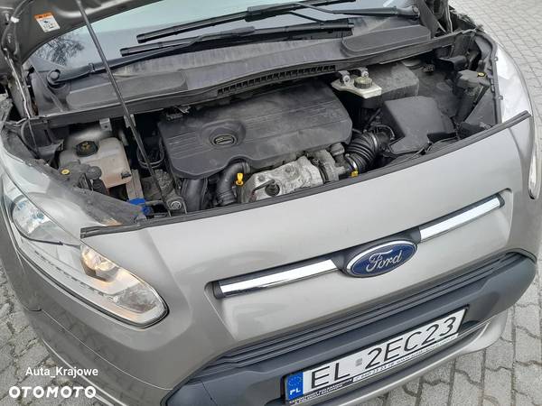 Ford Tourneo Connect Grand - 32