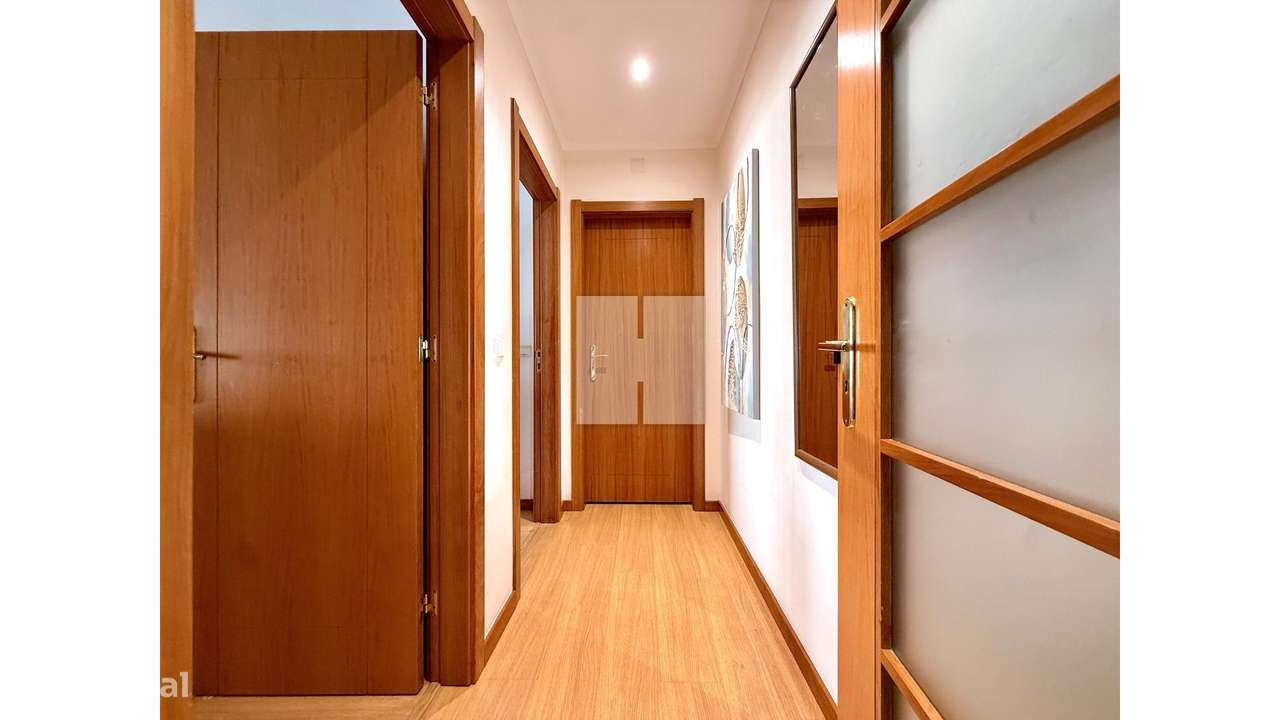 Apartamento T2 pronto a usar-18