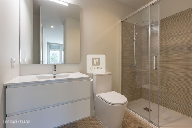 Apartamento T3 renovado em Massarelos-32