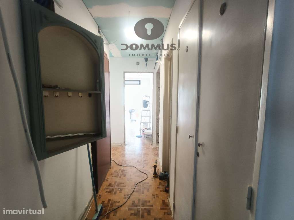 Apartamento T3 na Damaia totalmente Remodelado-22