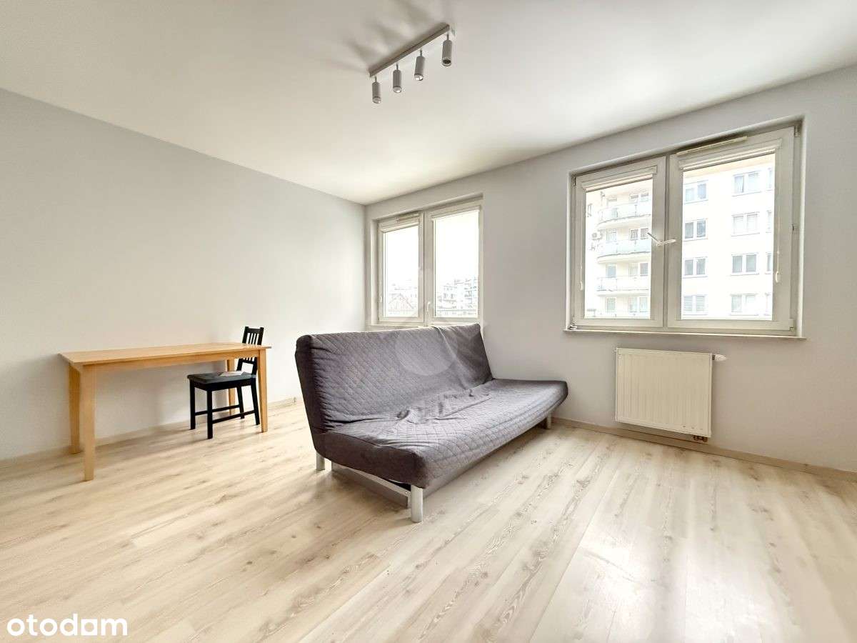 Przestronne 3- pokojowe mieszkanie z balkonem!-5