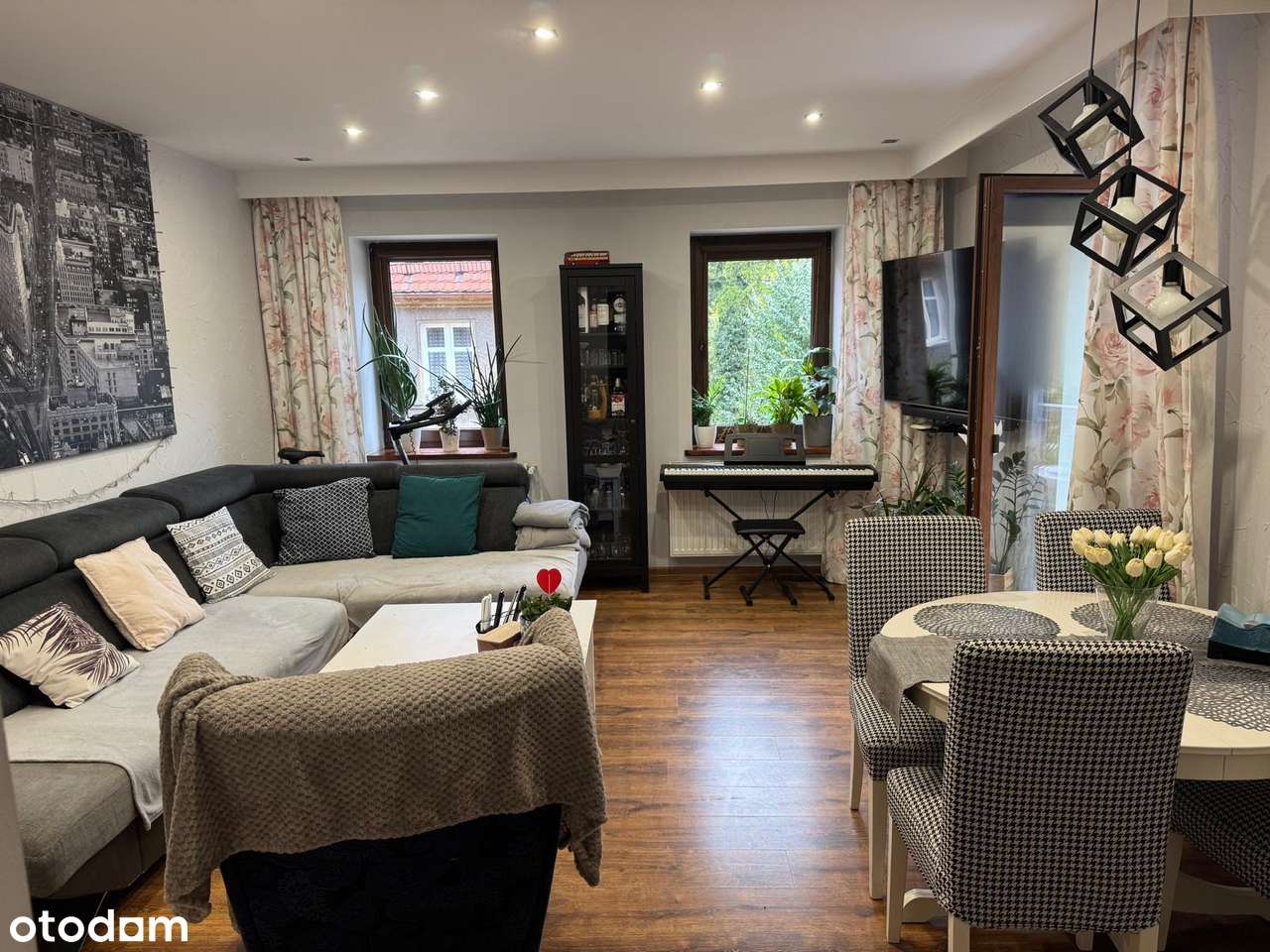 Sprzedam Mieszkanie w Ziębice-14