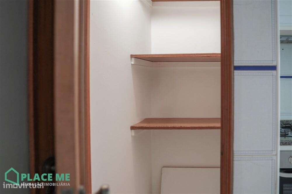 Apartamento T1+1 próximo da Estação de Comboios-35