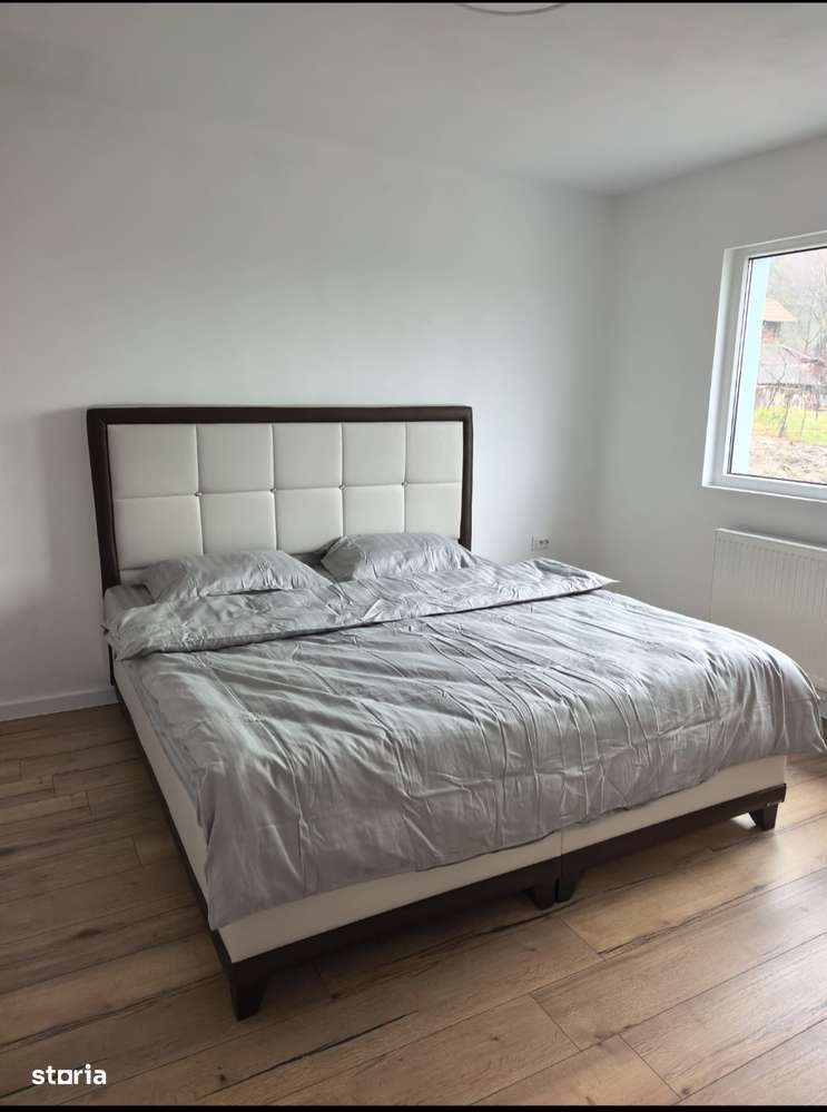 Vând casă Mihaesti-9