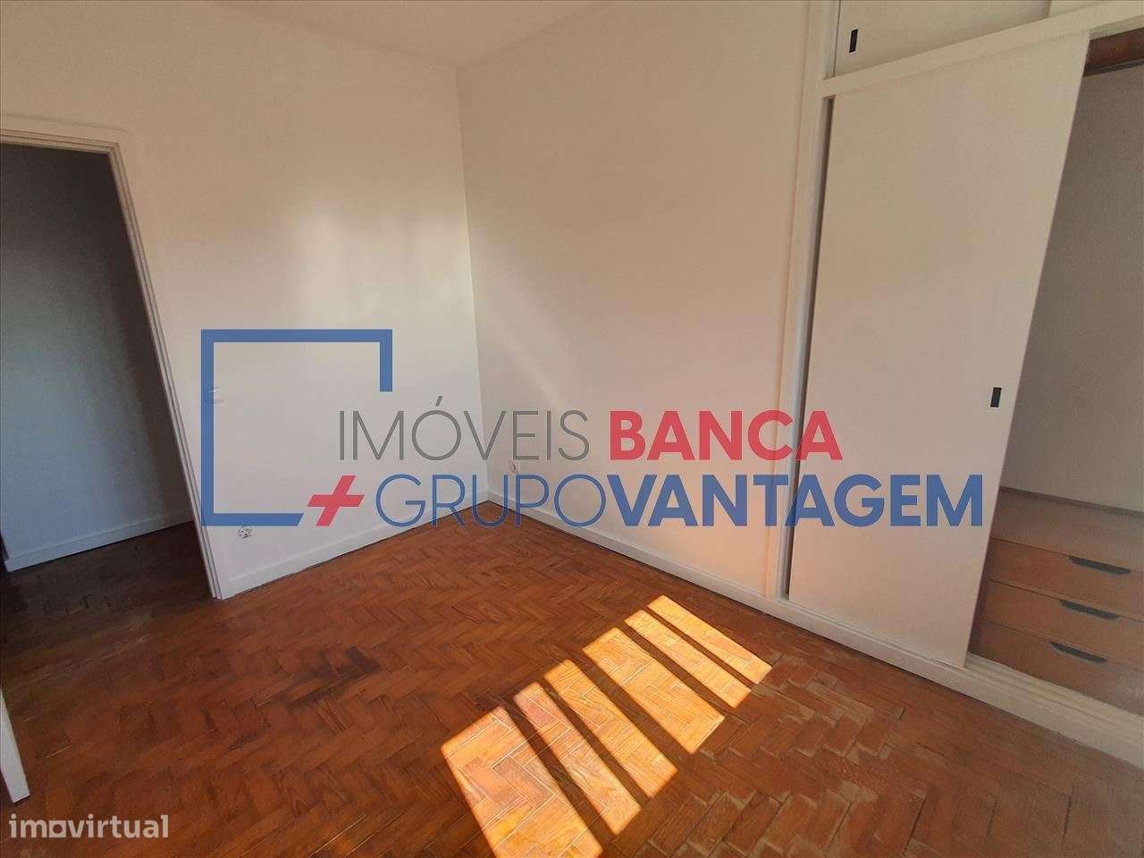Apartamento, para venda, Vila Nova de Gaia - Vilar de Andorinho - Grande imagem: 5/9