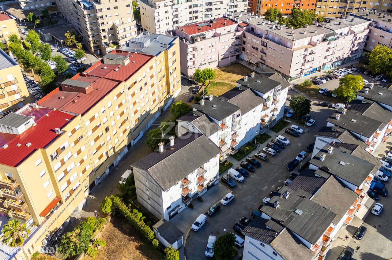 Apartamento T3 Arcozelo-35