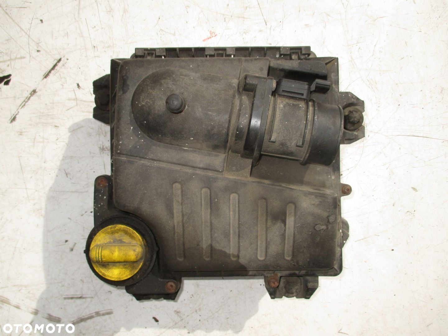 Obudowa filtra 8200467321 Renault Trafic 2.0 06- - 1