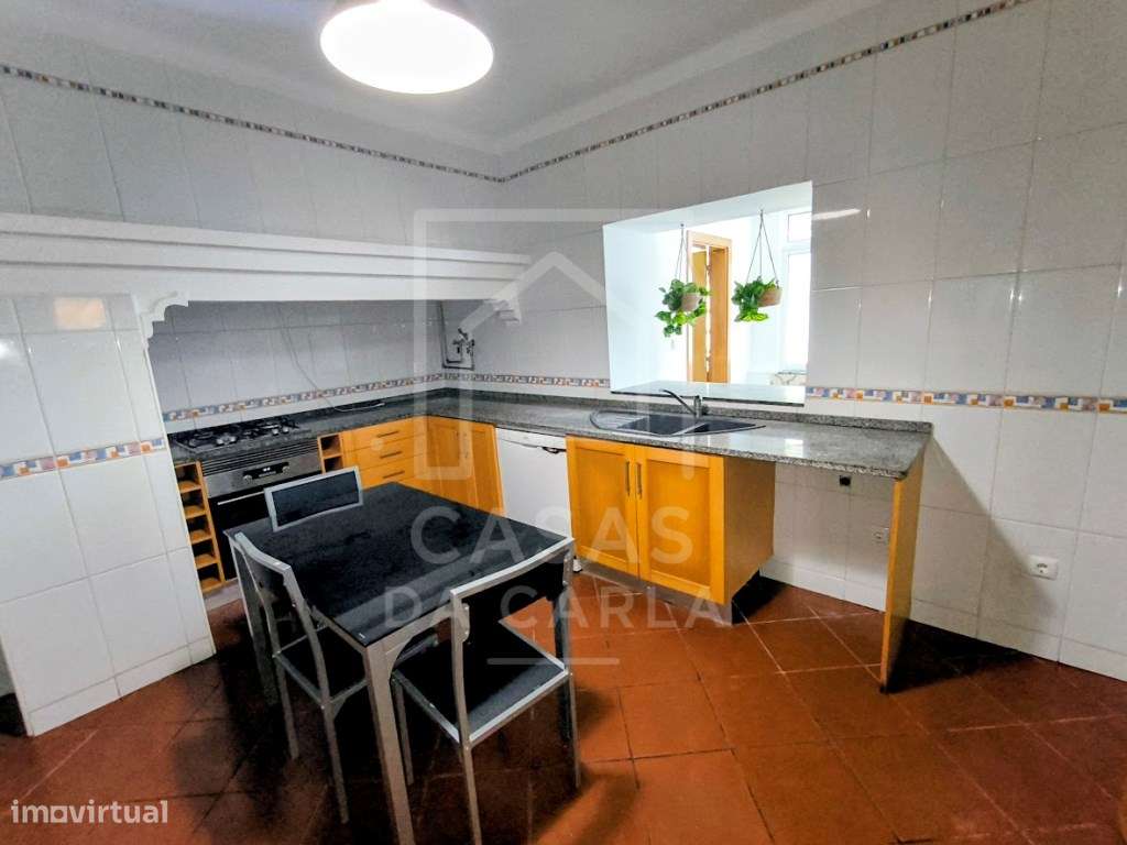 Moradia T3 com quintal em Cuba-7