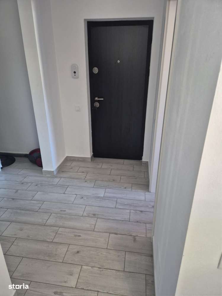 Garsoniera zona SANPETRU - Imagine principală: 5/8