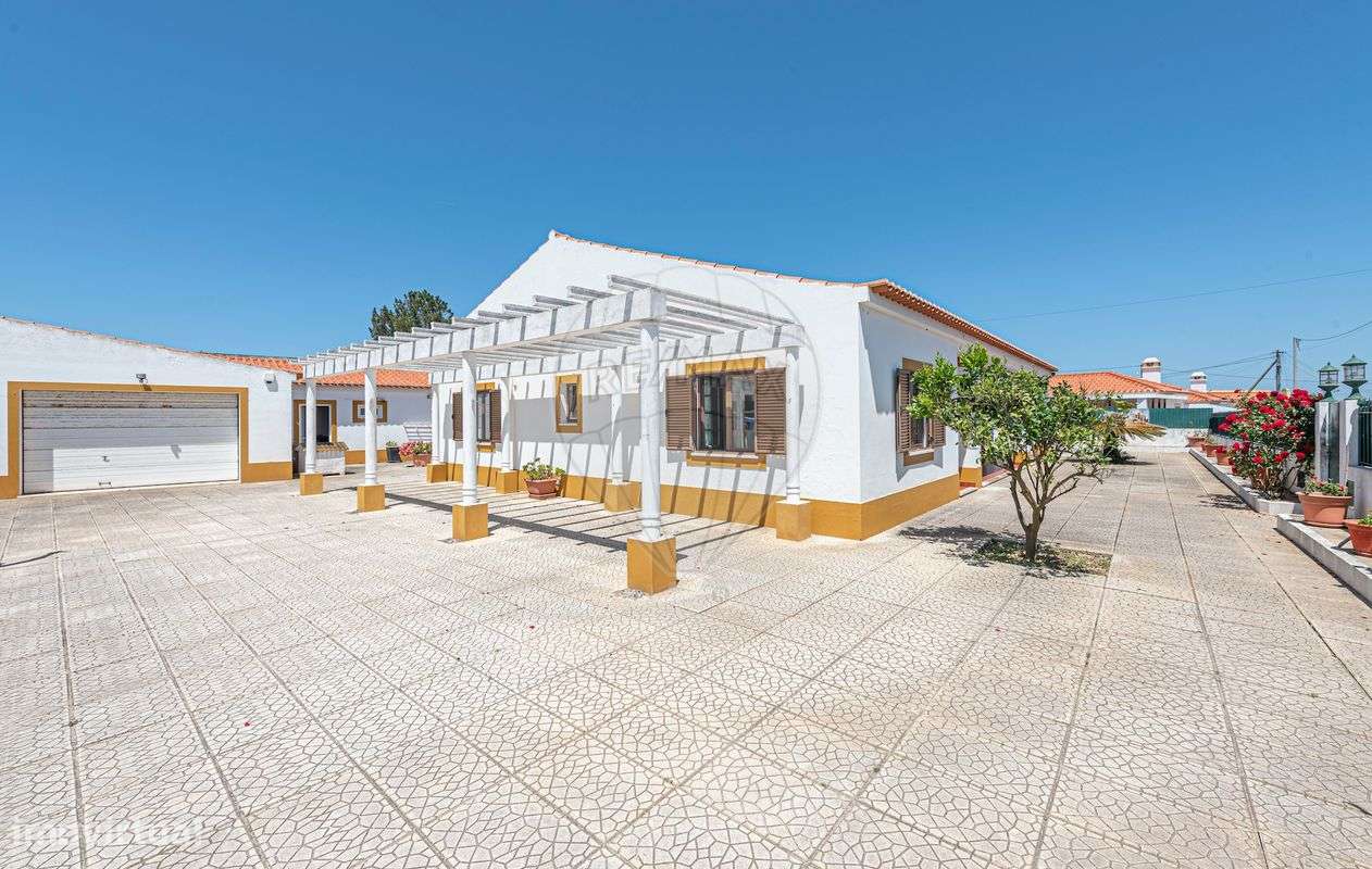 Moradia T4 para venda-36