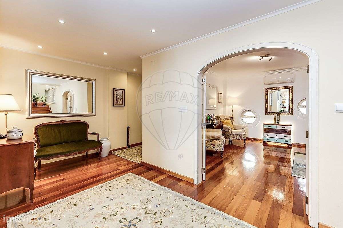 Moradia T4 para venda-5