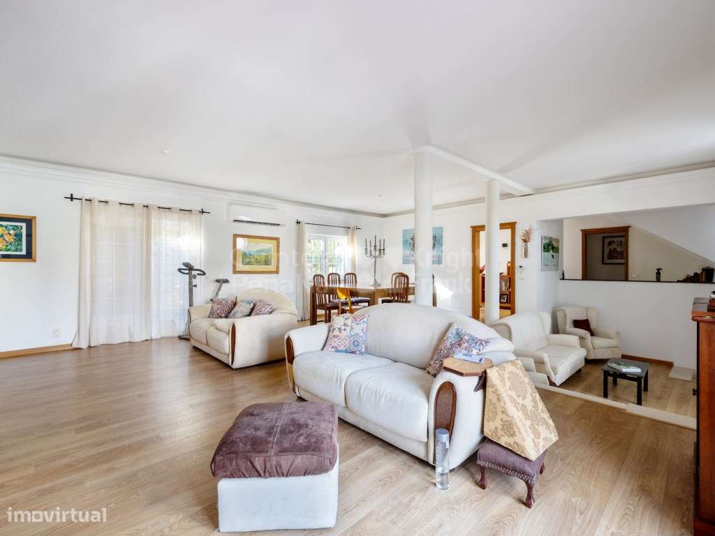 Moradia T5 com jardim e garagem em Setúbal - Grande imagem: 5/24