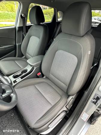 Hyundai Kona 1.6 GDI Hybrid Platinum DCT - 36