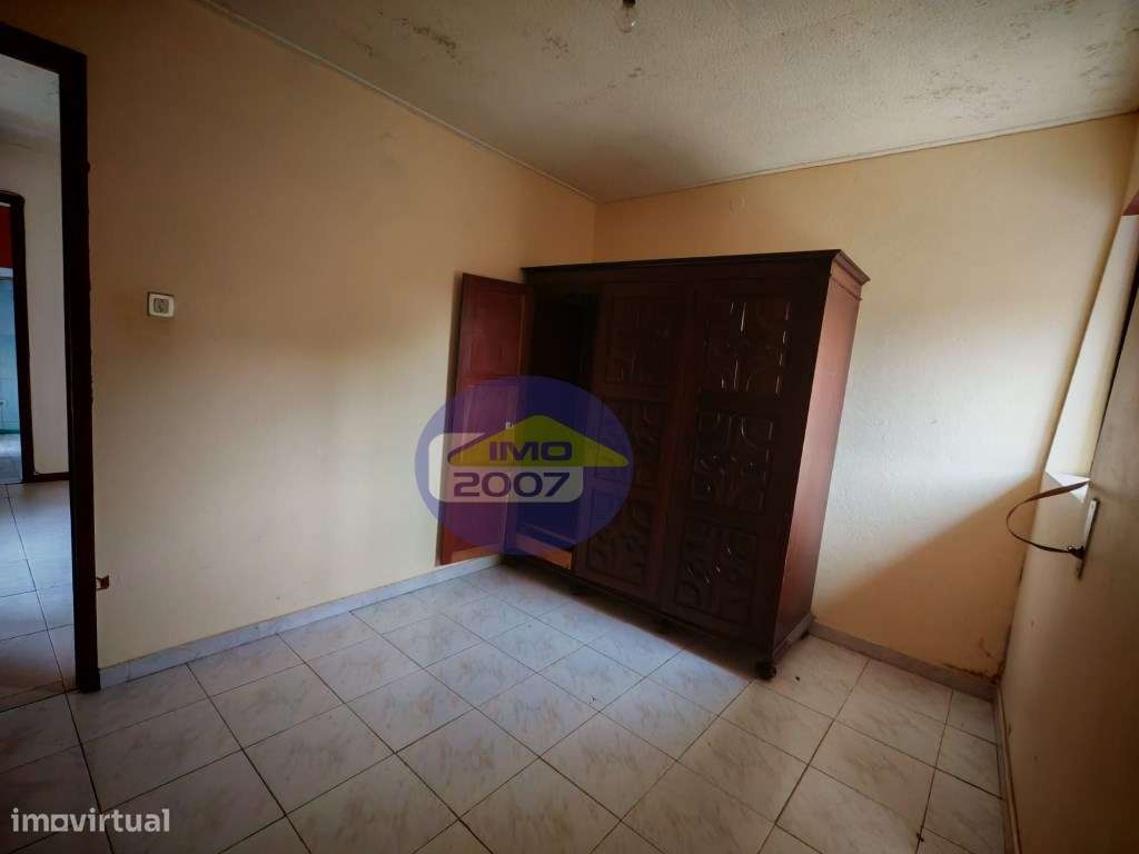 Moradia com 3 frações independentes-15