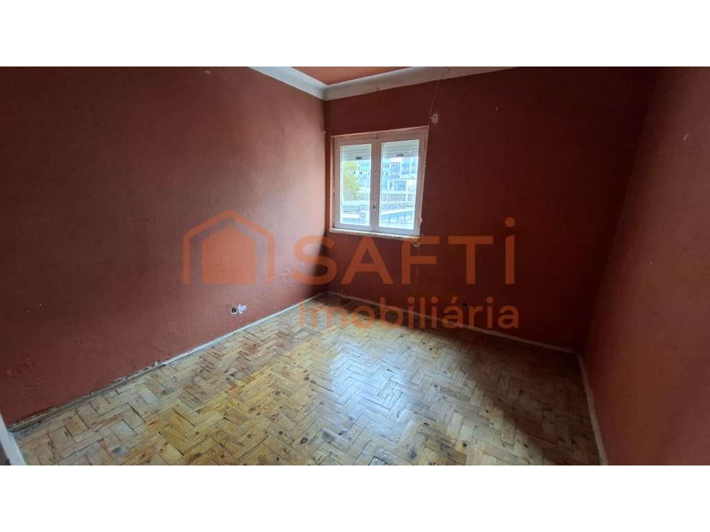 Apartamento T3 - Laranjeiro - Almada - Grande imagem: 5/29