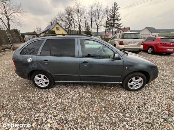 Skoda Fabia 1.2 12V Fresh - 3