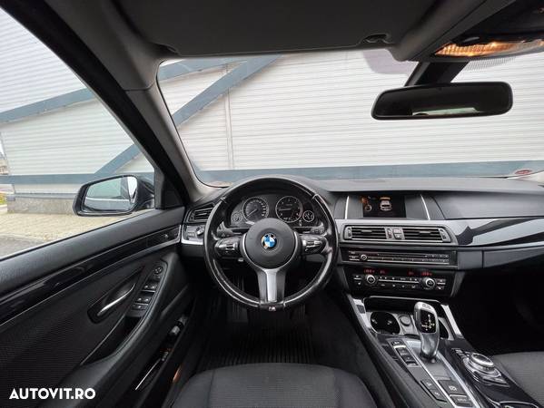 BMW Seria 5 520d xDrive Touring Aut. - 9