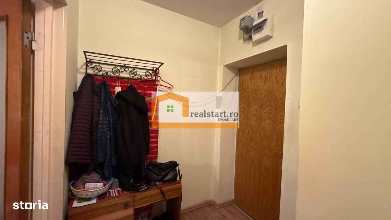 Metrou Romancierilor, bloc anvelopat, instalatii noi, langa Lidl, Plaz-10