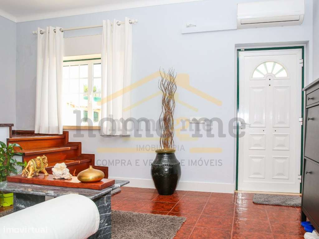 Fantastica Moradia de T3 com garagem e vista desafogada-36