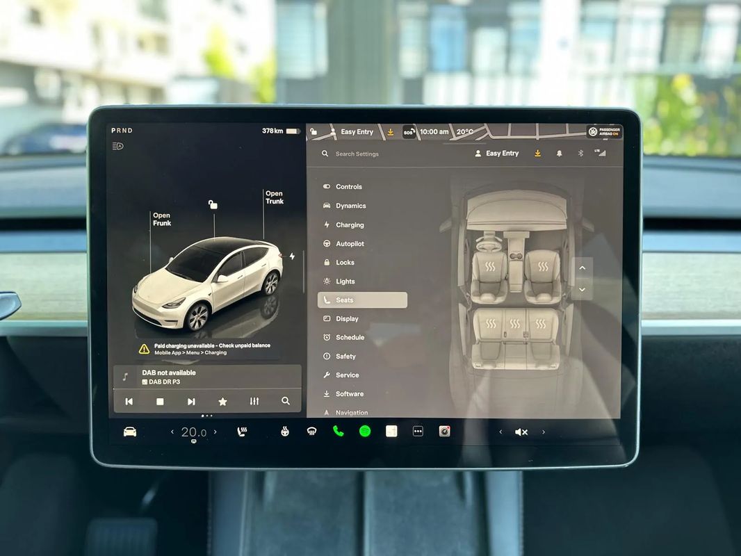 Tesla Model Y Long Range Dual Motor AWD - 24