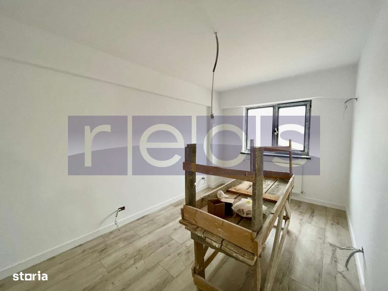 VANZARE APARTAMENT 3 CAMERE TEPES VODA CALEA CALARASILOR 87MP MANSARDA - Imagine principală: 5/12