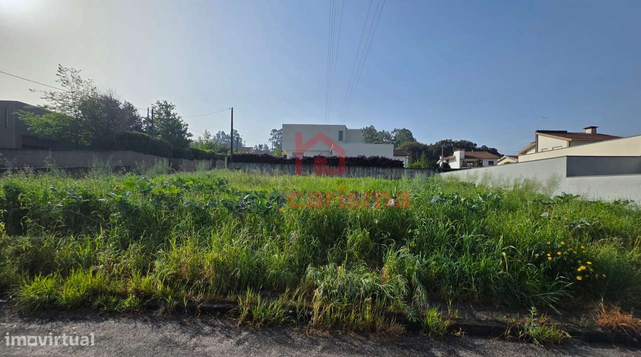 Lote de Terreno para Construção com 467m2 em Vila das Aves, Santo Tirs - Grande imagem: 5/10