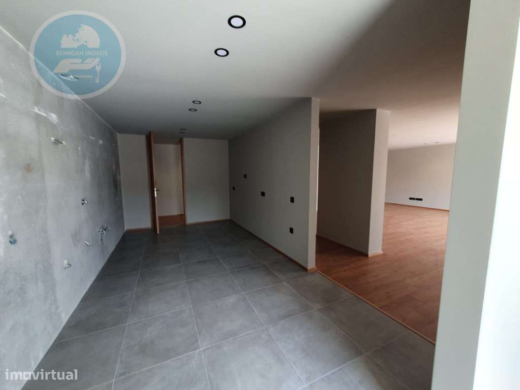 Penthouse T3 Arco de Baúlhe-44