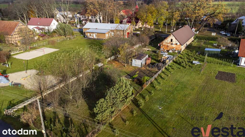 dom 180m2 do remontu dzialka 17arów blisko Wrocław-12