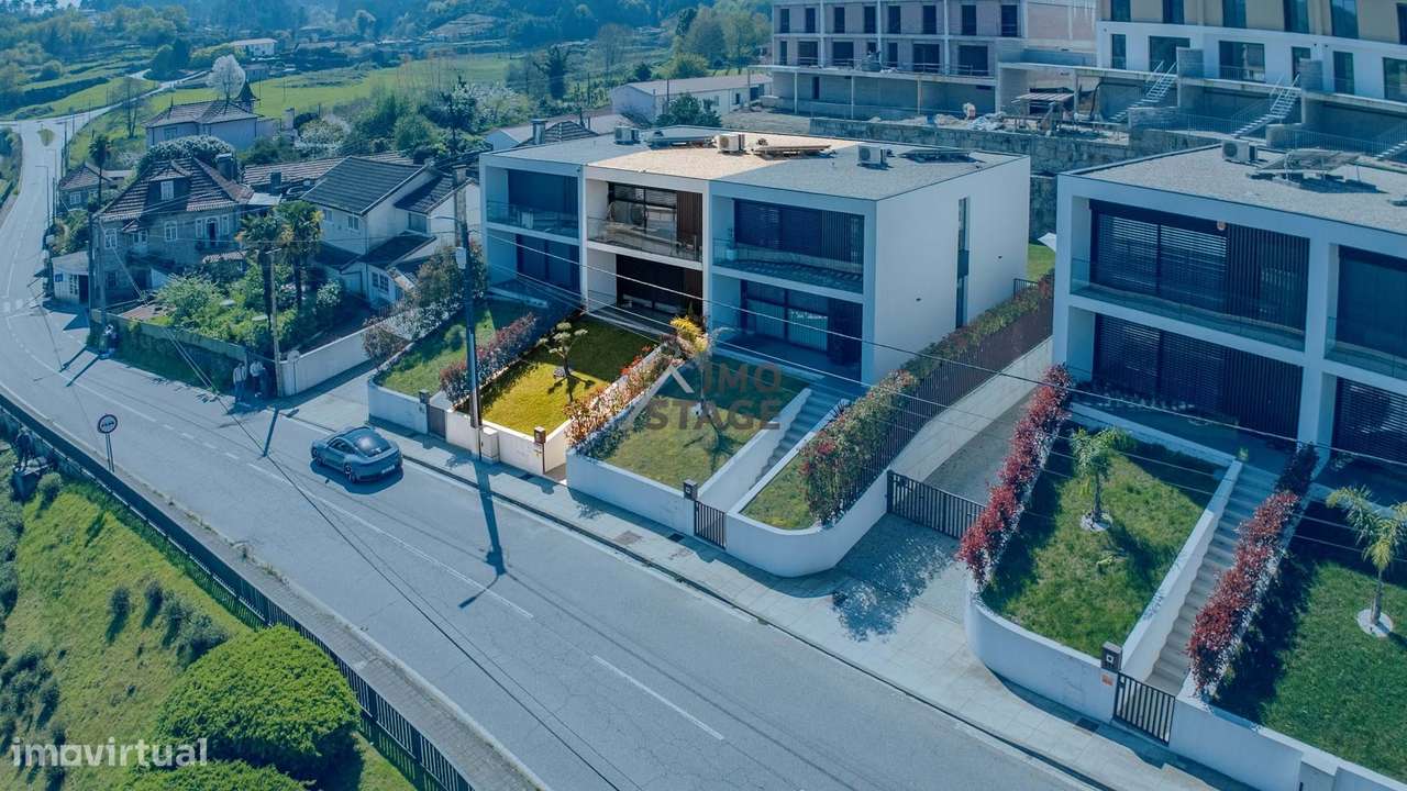 Moderna Moradia T3  em Lousada-29