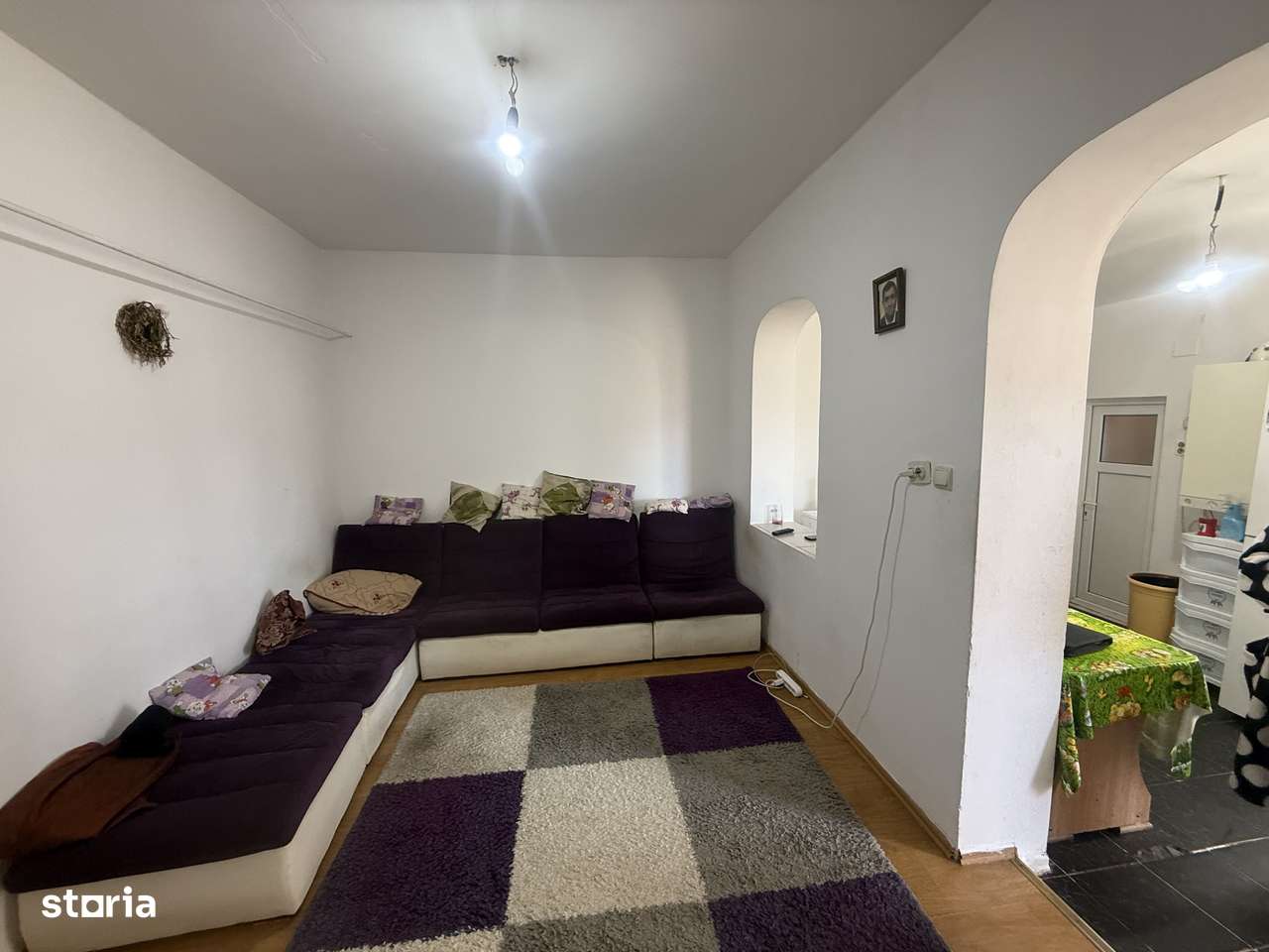 Apartament 2 cam in Vila etaj 1 + pod + curte 34 mp Campina - Imagine principală: 5/13