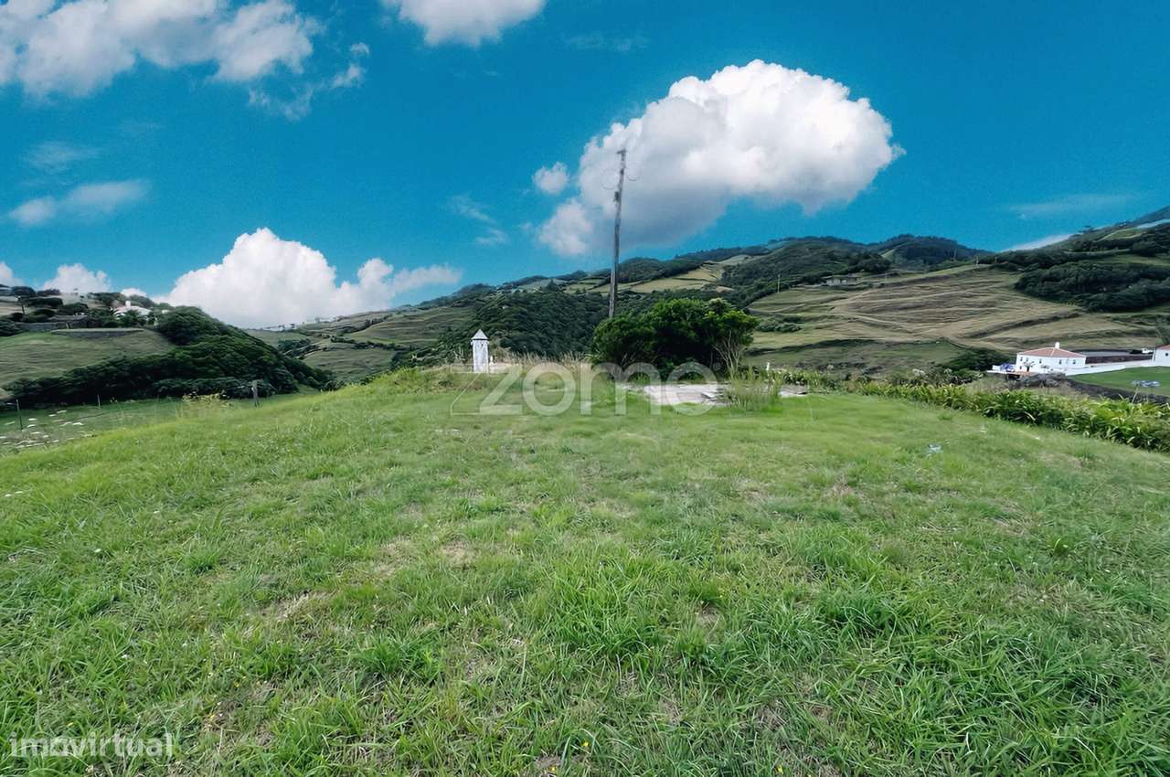 Moradia T2 com Potencial de Reabilitação – Malbusca, Santo Espírito... - Grande imagem: 5/8