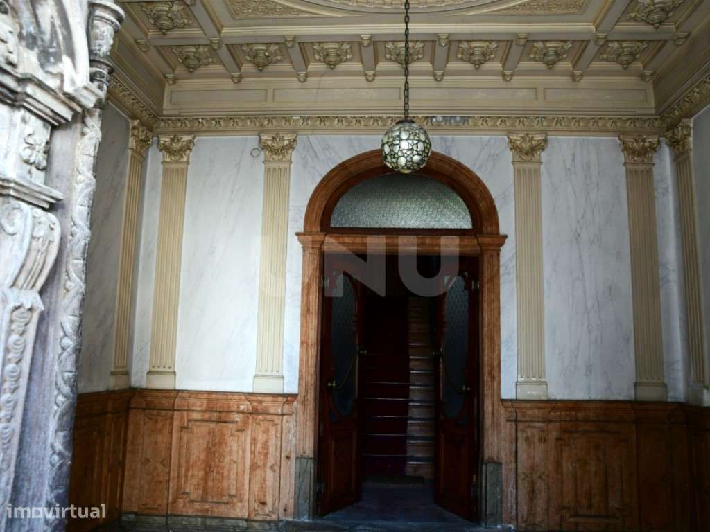 Palacete com 29 assoalhadas. - Grande imagem: 3/38