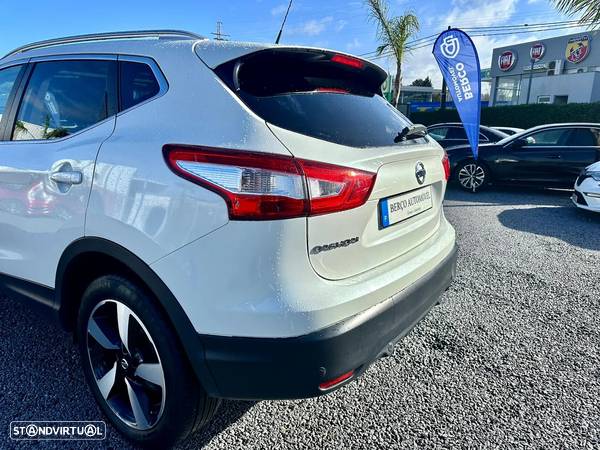 Nissan Qashqai 1.5 dCi N-Connecta 18 - 8