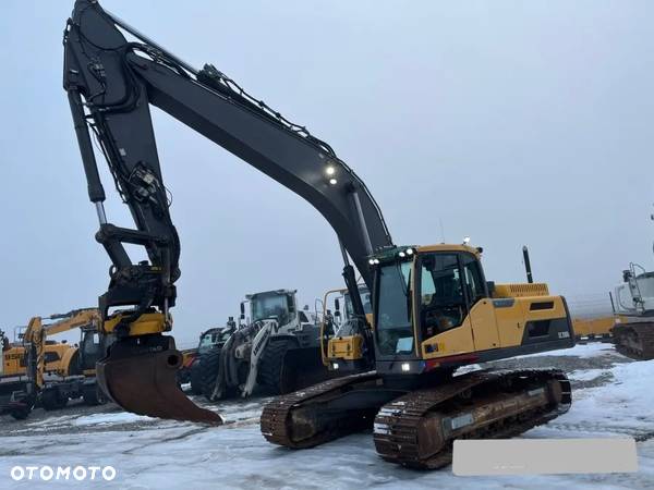 Volvo EC 250DL - 1