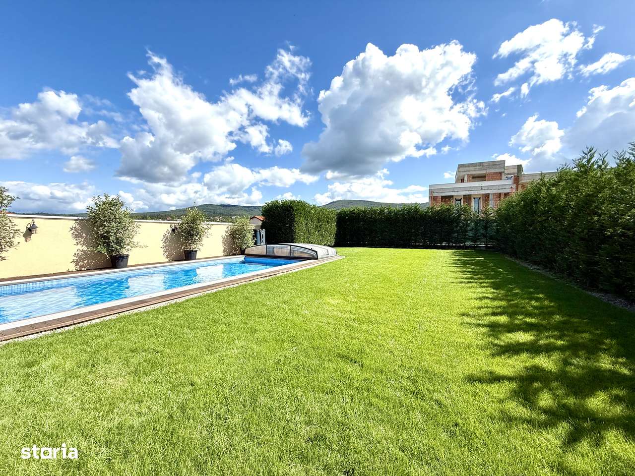 Casă individuală Premium la două minute de Centru cu piscină - Imagine principală: 5/20