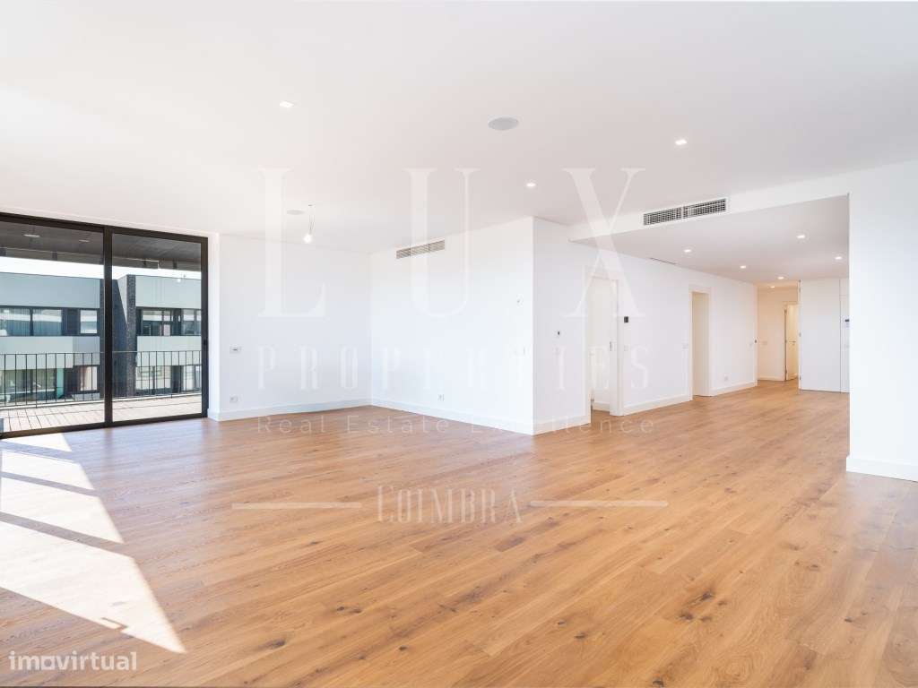 Apartamento T4 | Condomínio Zen | Quinta da Portela - Grande imagem: 4/47