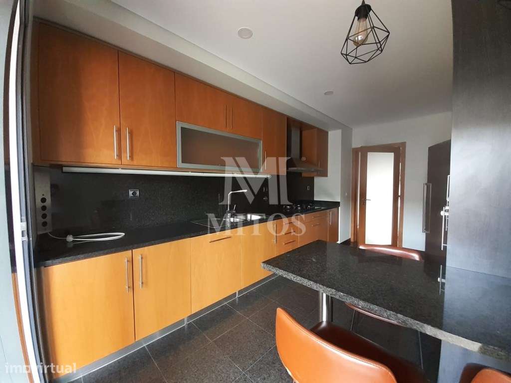 Apartamento T3 - Cova, Meadela-2