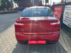 Kia Rio 1.4 L - 4