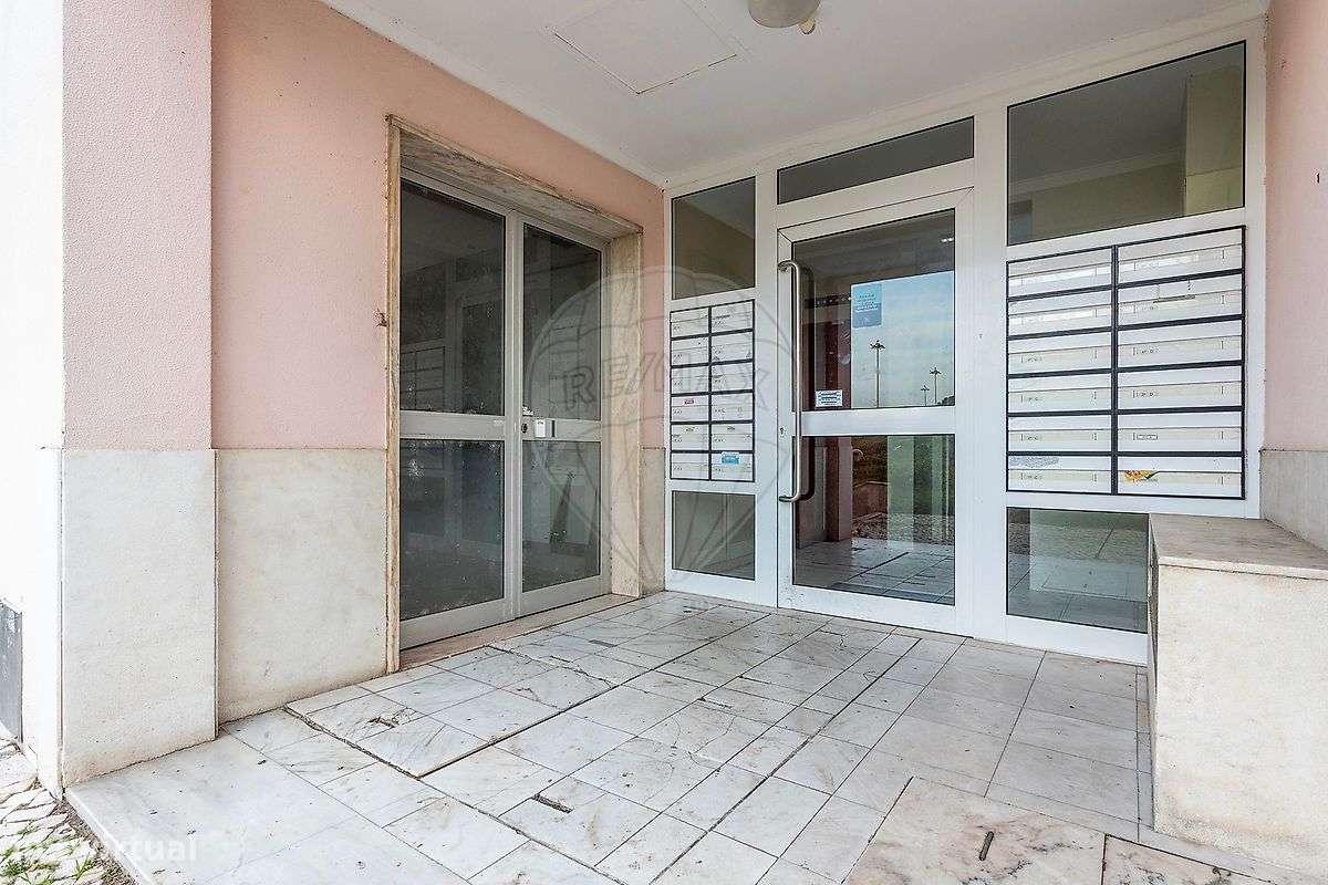 Loja  para arrendamento - Grande imagem: 3/9